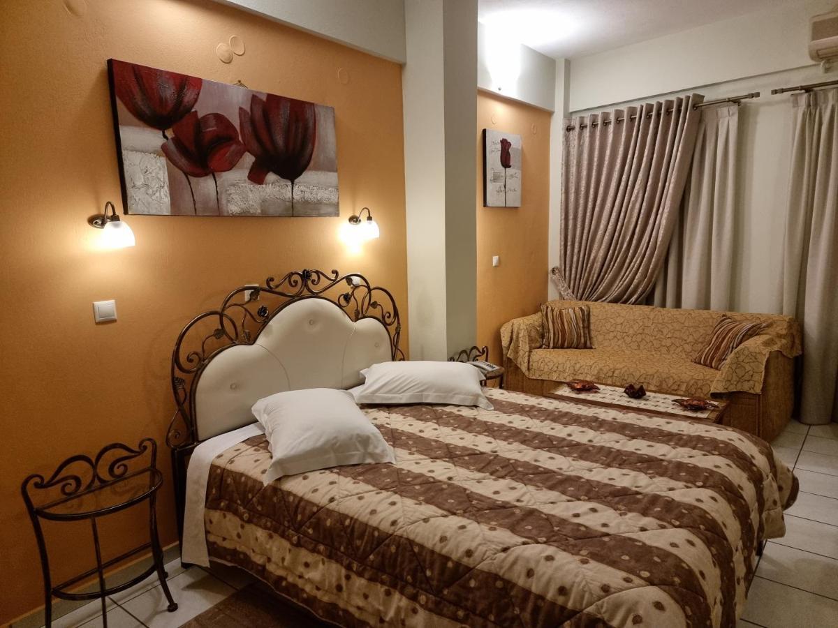 Pitho Hotel